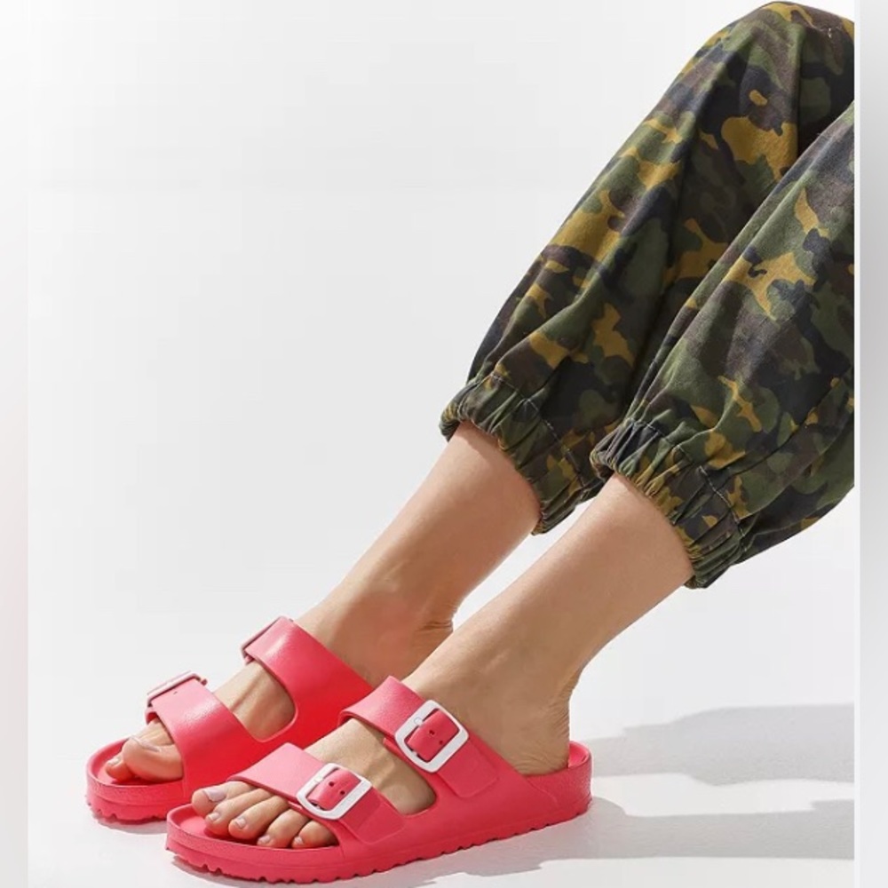 BIRKENSTOCK Arizona Coral EVA Sandals..Size:7-7.5 (40)